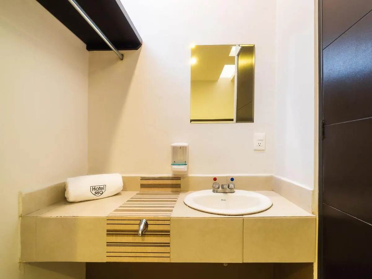 **  Hotel Rio Puebla Centro Mexico