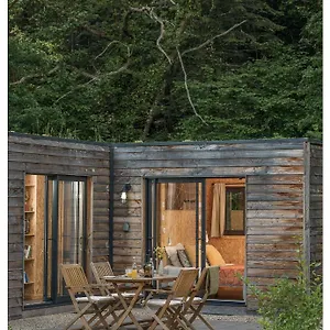 https://volvic-organic-resort.hotels-rhonealpes.com