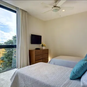 https://anah-suites-by-las-flores-avenida-20-entre-calle-14-16.tulum-hotels.net